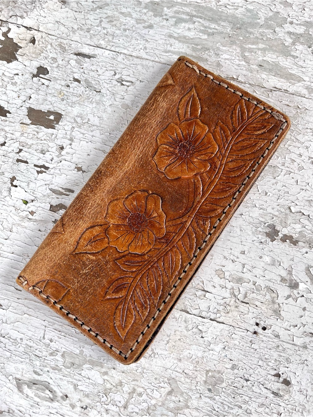 Vintage Hand-Tooled Floral Leather Wallet - Brown